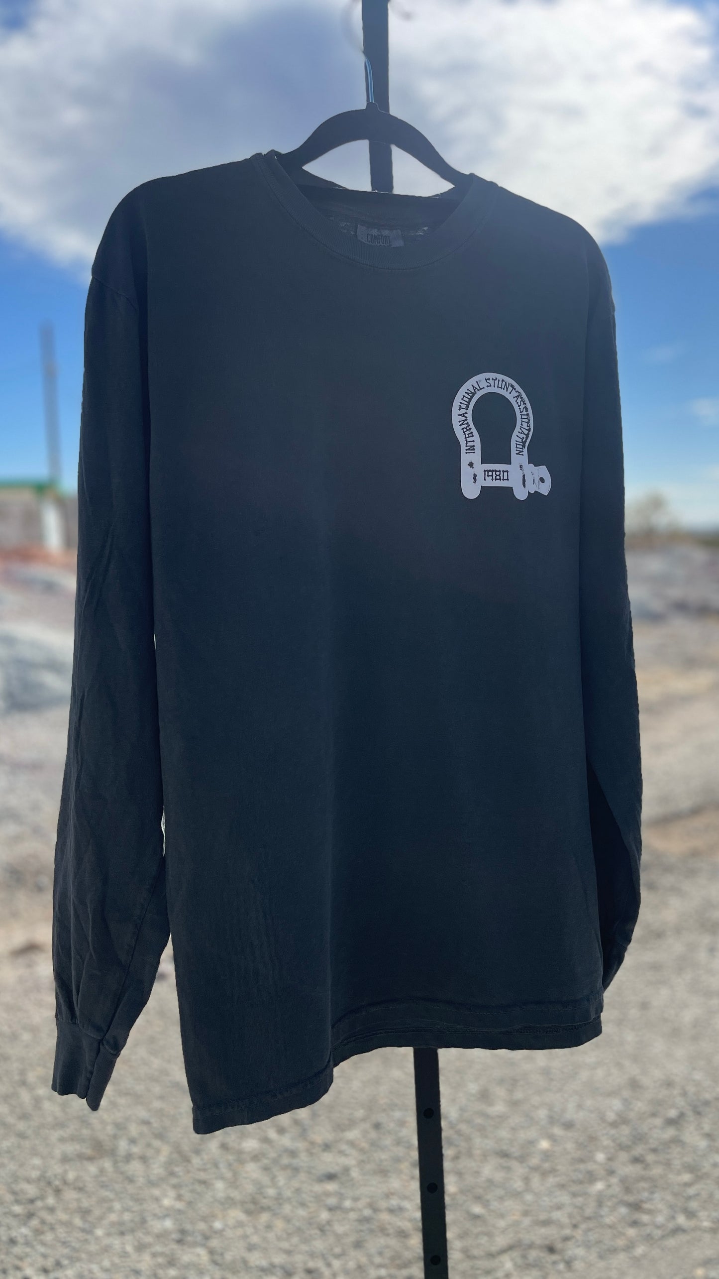 Shackle Long Sleeve